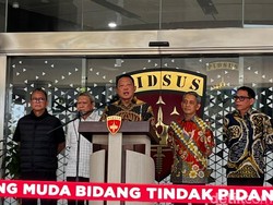 6 Poin Pernyataan Jampidsus Kejagung soal Polri Usut 3 Kasus Korupsi