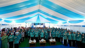 Tri Tito Dorong PKK Kawal Program Pemerintah-Perkuat Layanan Kesehatan Warga