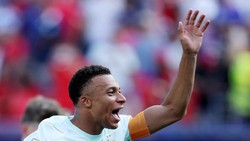 Kylian Mbappe Ngaku Kena Benturan, tapi Senang Prancis Menang