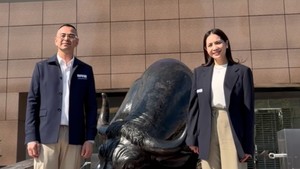 Gaya Smart Casual Nagita Slavina Hadiri IPO RANS, Pakai Blazer Navy