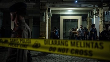 Detik-detik Penggeledahan Ruko di Cipete Jaksel Terkait Kasus Korupsi
