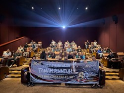 Polres Banyuasin Nobar Film Tanah Runtuh, Tanamkan Nilai Persatuan