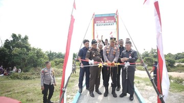 7 Jembatan Merah Putih di Kuansing Resmi Beroperasi, Simbol Kebersamaan