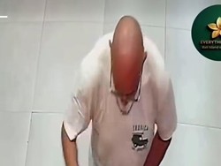 WNA Terekam CCTV Gasak Duit dan Celana di Toko Kuta Utara
