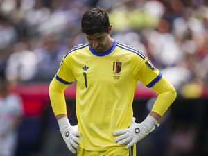 Courtois Tak Ingin Diganti dengan Lammens