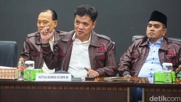 DPR Kawal Kasus Febrie Adriansyah, Minta Polri-Kejagung-TNI Solid