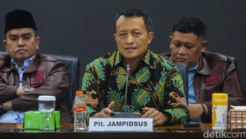 BREAKING: Jaksa Agung Perintahkan Penanganan Kasus Febrie Profesional