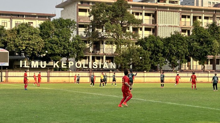 Inkracht Sakti FC menggelar laga uji coba melawan tim asal Malaysia.
