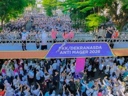 Selvi Ananda Bareng Andi Sudirman Meriahkan Jalan Sehat Anti Mager Sulsel