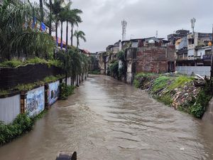 39 Ruko di Denpasar Sepakat Kurangi Bangunan 3 Meter dari Tukad Badung