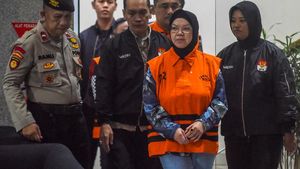 Ruangan Berstiker KPK Buntut OTT Bupati Sukoharjo Etik Suryani