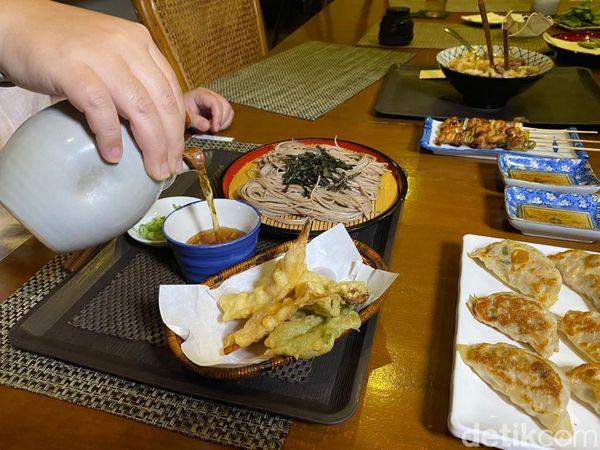 Nostalgia Yuk! Makan di Restoran Jepang Tertua di Indonesia Punya Eks Serdadu