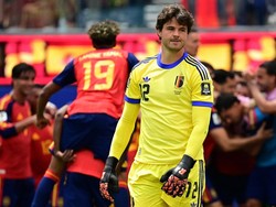 Courtois Soal Gol Merino: Jangan Salahkan Lammens