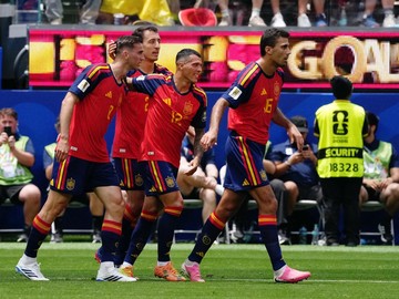 Prediksi Spanyol vs Argentina, Eks Bek Chelsea: La Furia Roja Menang 4-0