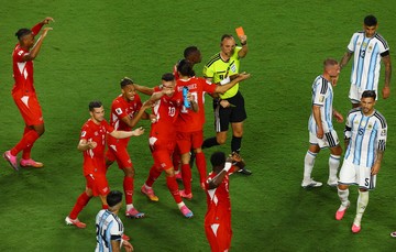 Soal Kartu Merah Embolo, Pelatih Argentina: Keberuntungan Kami