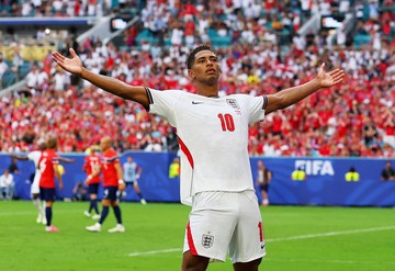 Brace Bellingham Bawa Inggris ke Semifinal