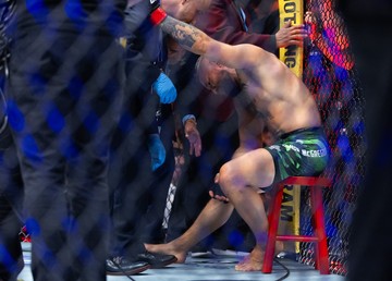 Conor McGregor Buka Suara Setelah Kalah 69 Detik