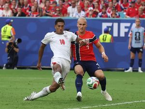 2 Gol Bellingham Pulangkan Haaland