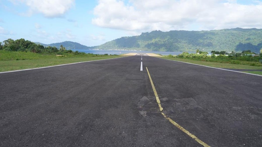 KemenPU Rencanakan Perpanjang Runway Bandara Bandaneira hingga 2,2 Km