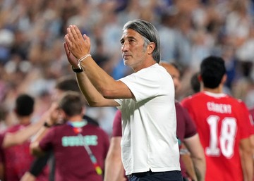 Pelatih Swiss Usai Didepak Argentina: Sepakbola Bukan Pemenangnya