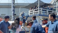 RS Kapal Ksatria Airlangga Berlayar ke 4 Pulau Terpencil di Jatim