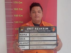 Pria Curi 177 Gram Emas Ortu di Medan, Uang untuk Main Judol