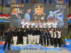 Polwan Polda Riau Raih 7 Medali Kejurnas Taekwondo Kapolri Cup
