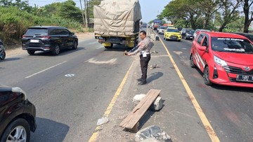 Korban Tewas Kecelakaan Beruntun di Pantura Indramayu Jadi 13 Orang