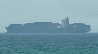 Ranjau Laut Selat Hormuz Makan Korban, Kapal Kontainer Karam