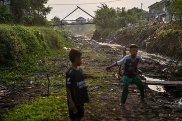 Anak Sungai Citarum Mengering, Bandung Siaga Kekeringan