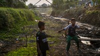 Anak Sungai Citarum Mengering, Bandung Siaga Kekeringan