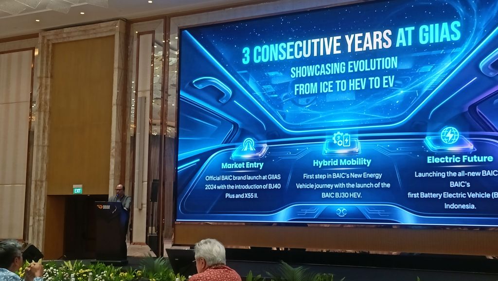 Head of Public Relations, Sales Training & Homologation PT JIO Distribusi Indonesia (BAIC Indonesia) Fedy Dwi Parileksono dalam konpers GIIAS 2026, di Kuningan Jaksel, Senin (13/7/2026). (CNBC Indonesia/Ferry Sandi)