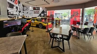 8 Kafe Tema Mobil di Malaysia, Cocok Buat Pecinta Mobil!