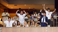 David Beckham Bela 'Muka Datar' Victoria yang Dikritik saat Inggris Cetak Gol