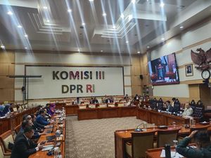 Komisi III DPR Rapat dengan Peradi Bahas RUU Perampasan Aset