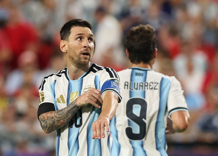Soccer Football - FIFA World Cup 2026 - Quarter Final - Argentina v Switzerland - Kansas City Stadium, Kansas City, Missouri, U.S. - July 11, 2026 Argentinas Lionel Messi reacts REUTERS/Amanda Perobelli
