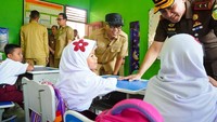 Hari Pertama Sekolah, Gubernur Lampung Pastikan MBG Berjalan Lancar