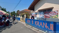 Hari Pertama Sekolah, SDN 8 Kranji Purwokerto Cuma Dapat 3 Murid Baru