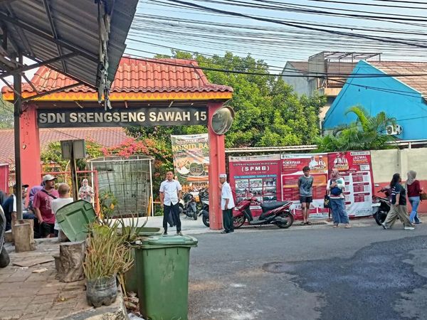 Situasi SD Negeri di Jaksel Usai Ancaman Bom, Polisi Sisir Lokasi