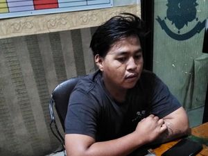 Sopir Angkot di Bekasi Ngamuk Pukul Pemobil gegara Tak Bisa Nyalip