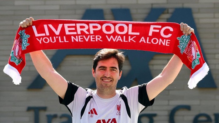 Andoni Iraola ingin bikin permainan Liverpool menghibur fansny lagi. (REUTERS/Phil Noble)