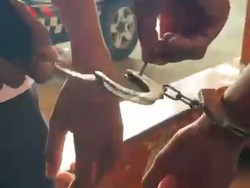 Video: 2 Bocah SMP di Sukoharjo Keborgol Bareng Berujung Dievakuasi Damkar