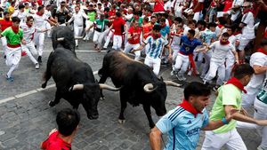 Festival San Fermin Tetap Ramai Meski Lari Banteng Picu Cedera