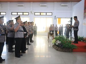 Kapolda Babel Pimpin Sertijab 4 PJU dan 5 Kapolres