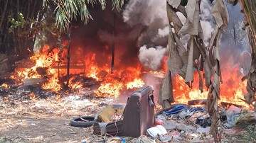 Lahan Kosong di Cibinong Bogor Kebakaran, Api Diduga dari Bakar Sampah