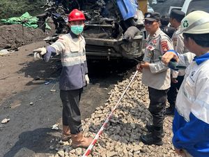 Kronologi Kecelakaan Truk Batu Bara di Muratara Sebabkan Satu Sopir Tewas
