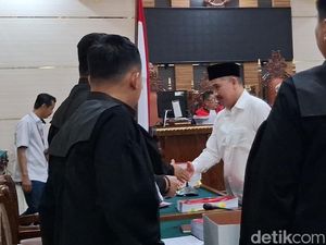 Eks Bupati Pesawaran Dendi Ramadhona Dituntut 11 Tahun Penjara