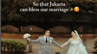 Bikin Salfok! Ini Sosok Pengantin Viral Pasang Billboard Nikah di Bundaran HI