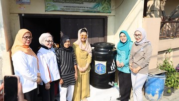 PAM JAYA Salurkan Bantuan Toren Gratis, Warga: Sangat Berguna Sekali