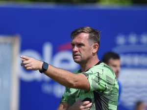 Bocoran Rencana Persib Usai Ditinggalkan Frans Putros